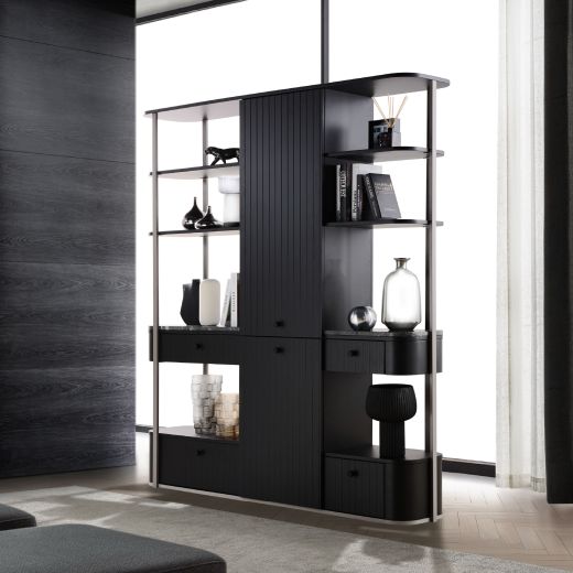 Showcase Bordo Black Color